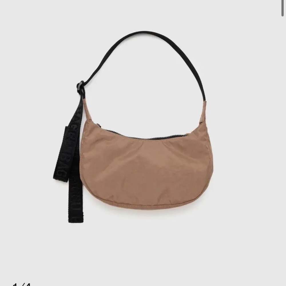 BAGGU Small crescent bag- cocoa